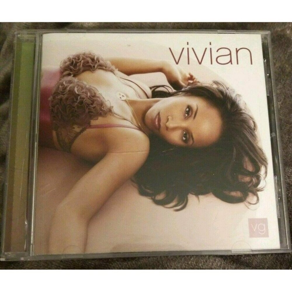 Vivian Green "Vivian" 2005 Audio CD VG Condition R&B Music 15411